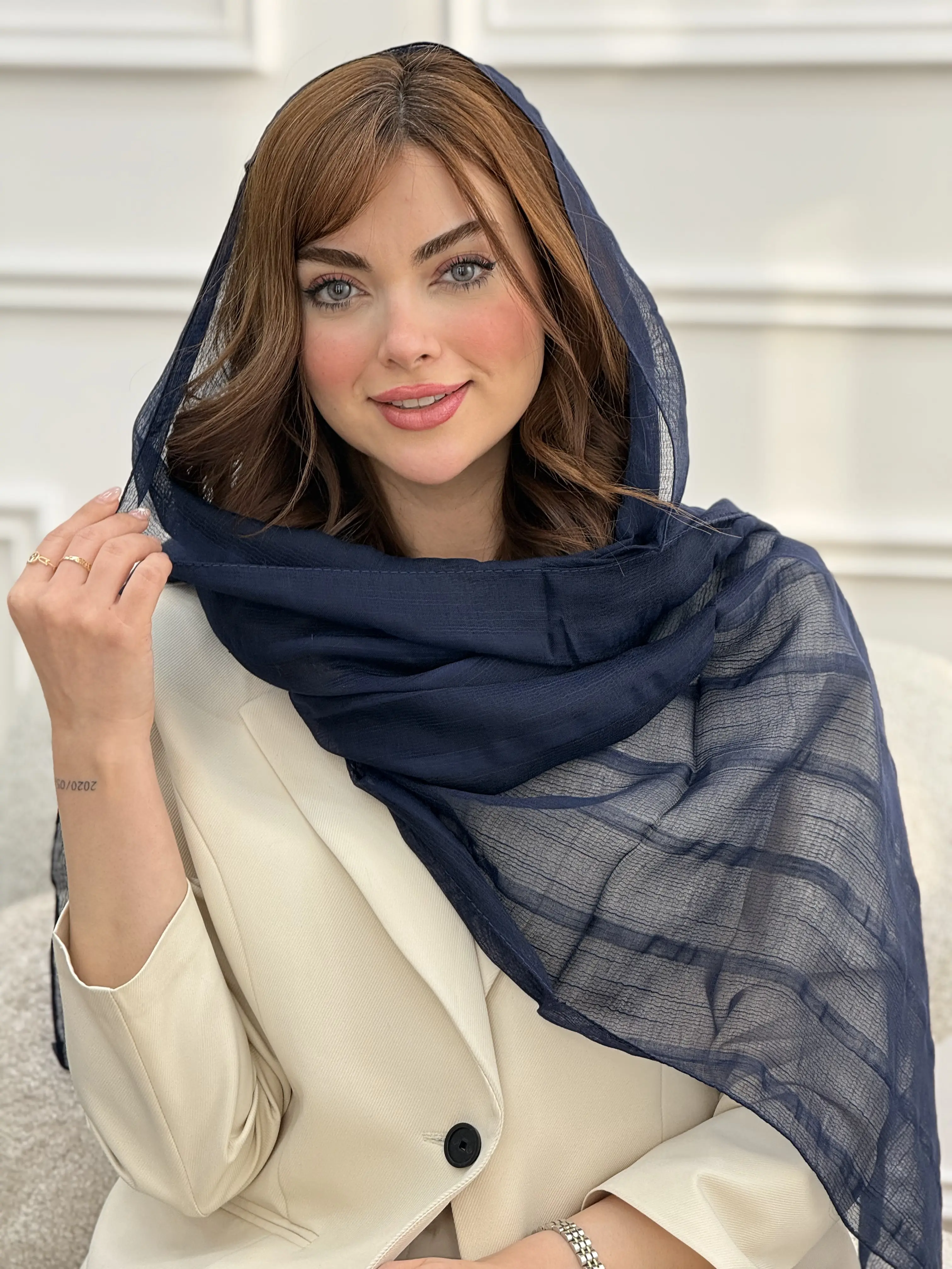 شال حریر نخ راه راه